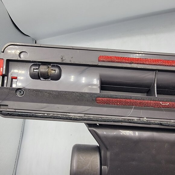 Dyson Flat Out Low Reach Swivel Hard Wood Floor Attachment Tool 06-3221 - Picture 10 of 11